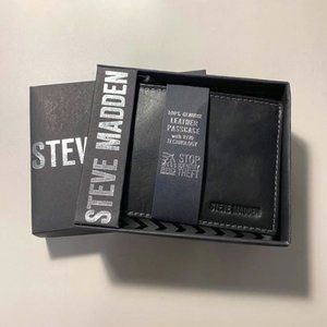 NEW Steve Madden Men’s Leather Black Bifold Wallet